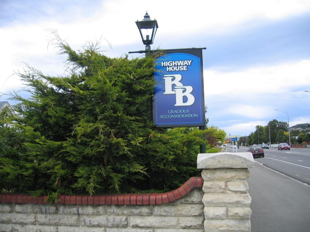 Highway House Bed And Breakfast 奥玛鲁 外观 照片