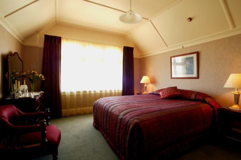 Highway House Bed And Breakfast 奥玛鲁 外观 照片